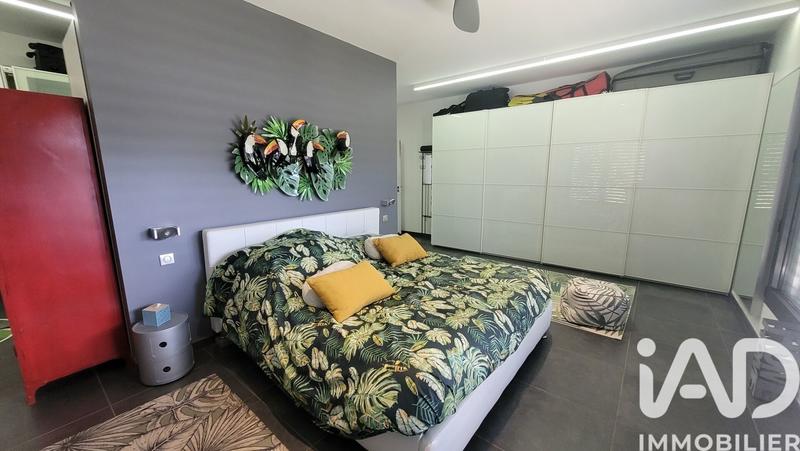 Maison - 187 m² - 5 pièces