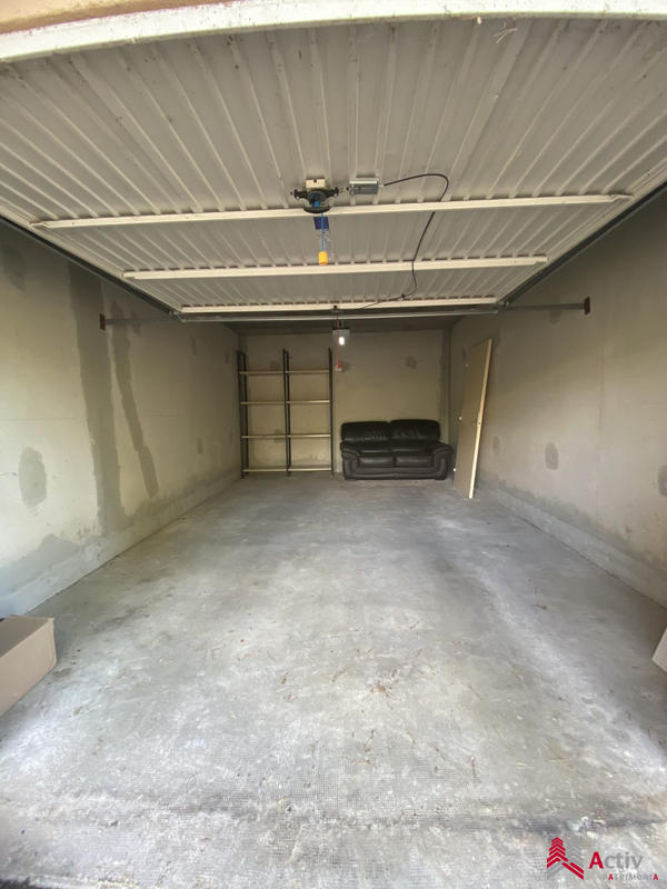 Appartement - 120 m² - 1 pièce