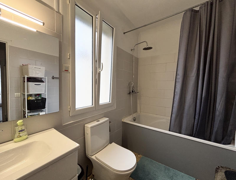 Maison - 98 m² - 4 pièces