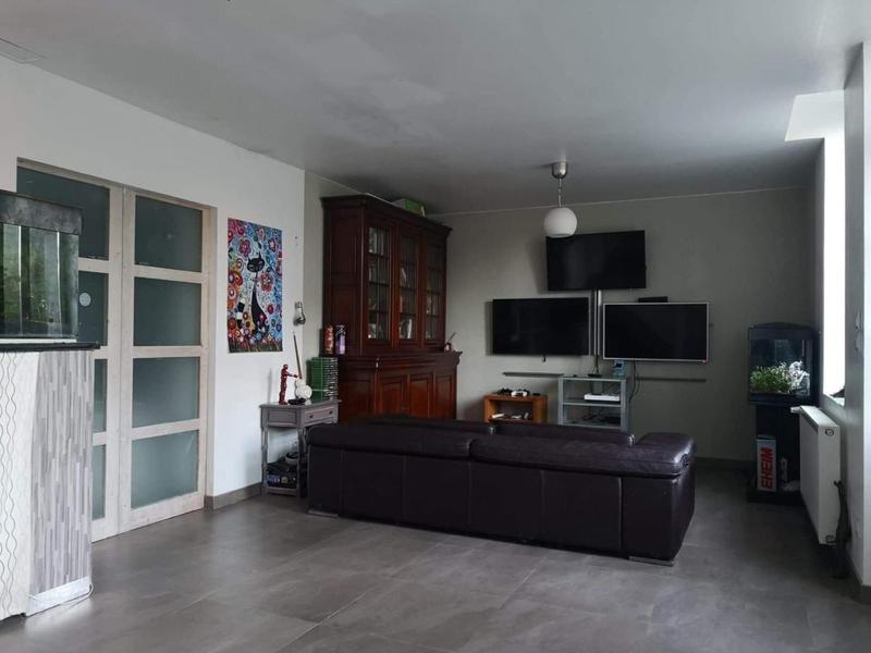 Maison - 350 m² - 12 pièces