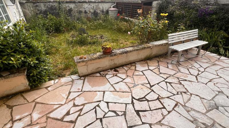 Appartement - 81 m² - 3 pièces