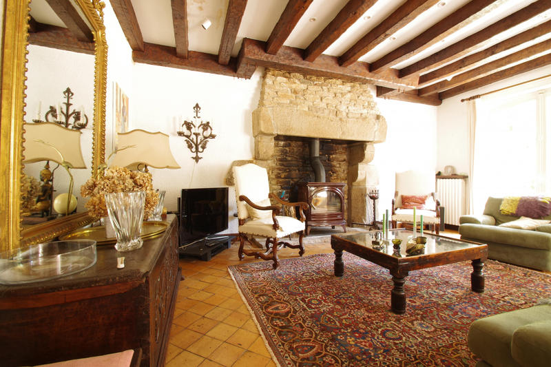 Maison - 307 m² - 10 pièces