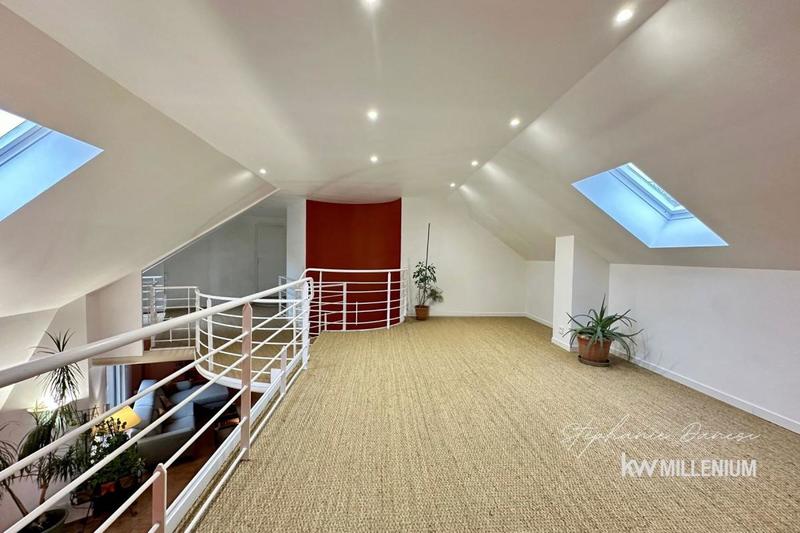 Maison - 176 m² - 5 pièces