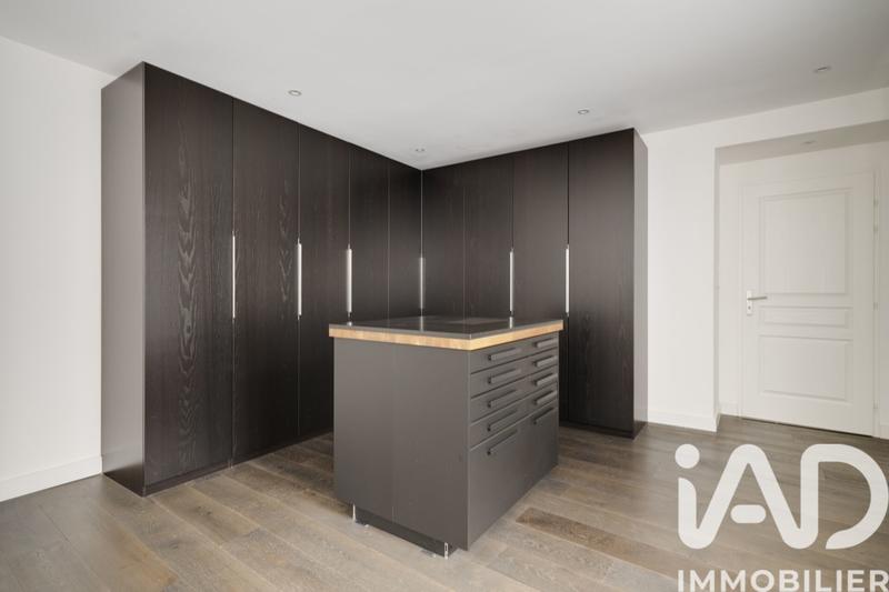 Appartement - 304 m² - 8 pièces