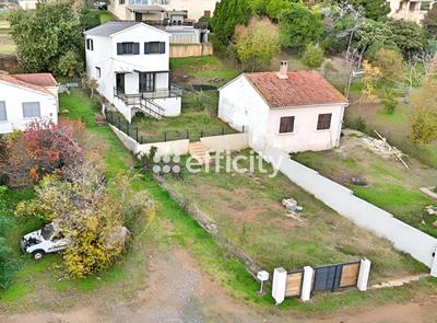 Villa - 95 m² - 4 pièces