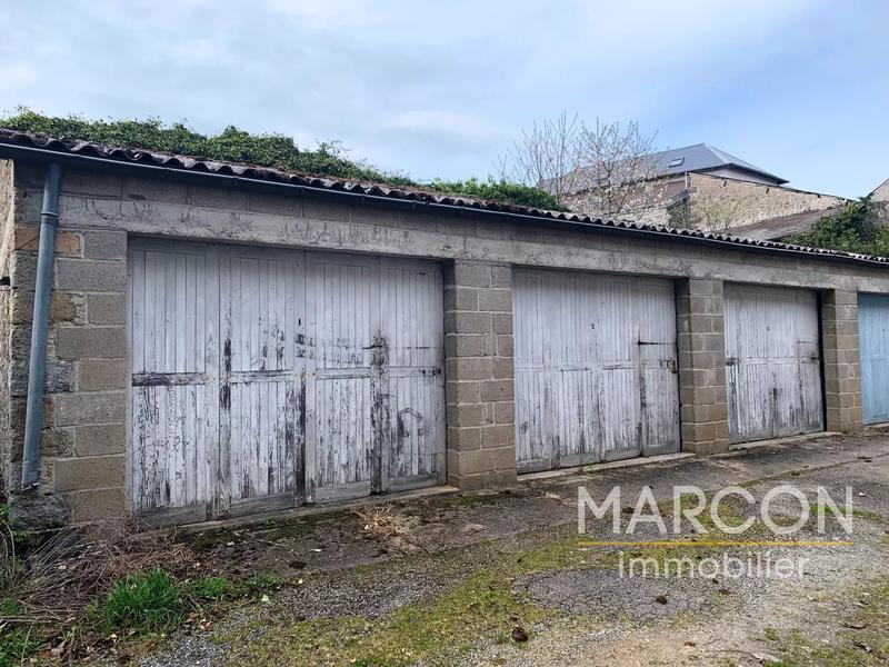 Immeuble - 171 m² - 9 pièces