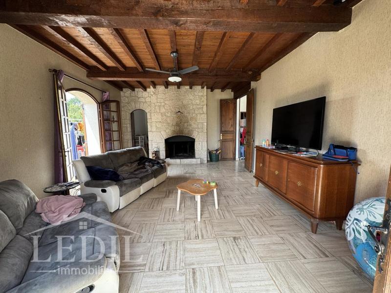 Maison - 186 m² - 6 pièces