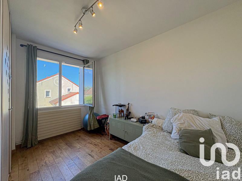 Maison - 240 m² - 7 pièces