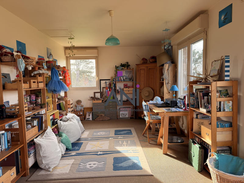 Maison contemporaine - 219 m² - 6 pièces