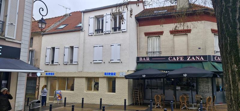 Local commercial - 224 m²
