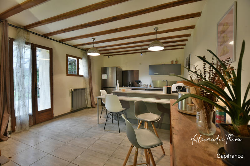 Maison - 160 m² - 5 pièces