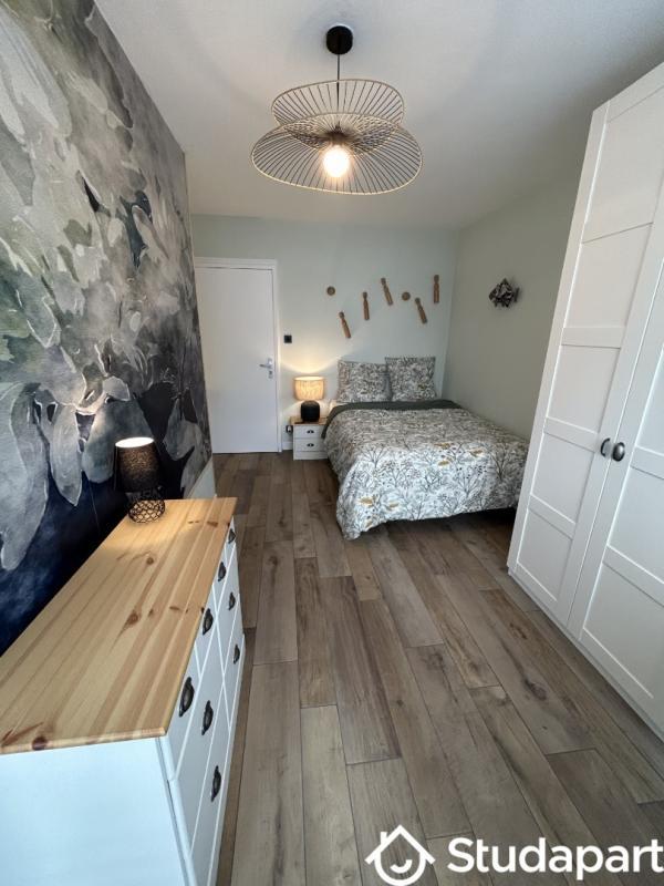 Chambre - 15 m² - 1 pièce