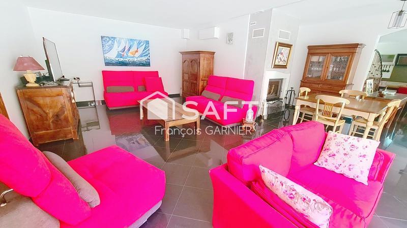 Maison - 194 m² - 6 pièces