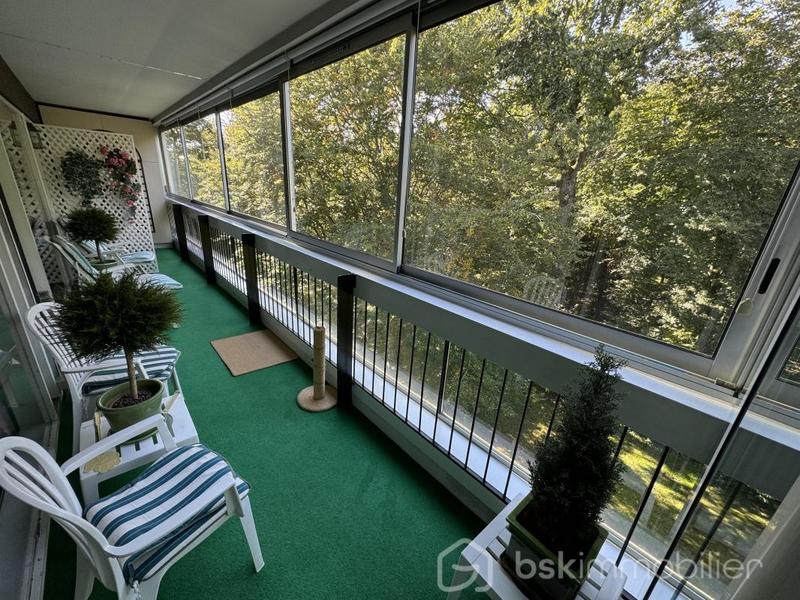 Appartement - 197 m² - 6 pièces