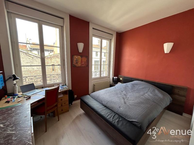 Appartement - 82 m² - 5 pièces