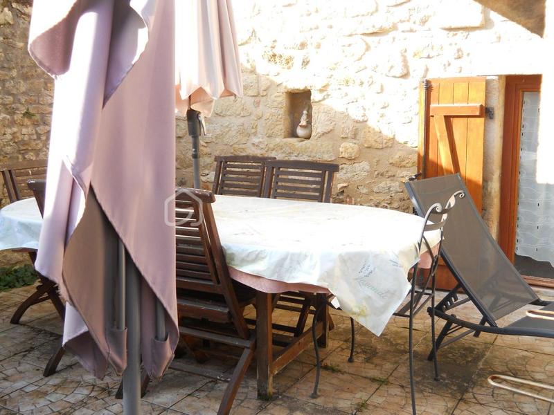 Maison en pierre - 132 m² - 6 pièces