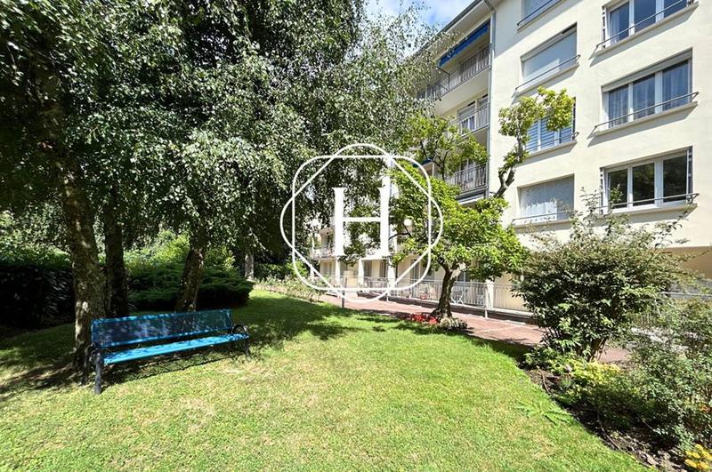 Appartement - 85 m² - 4 pièces