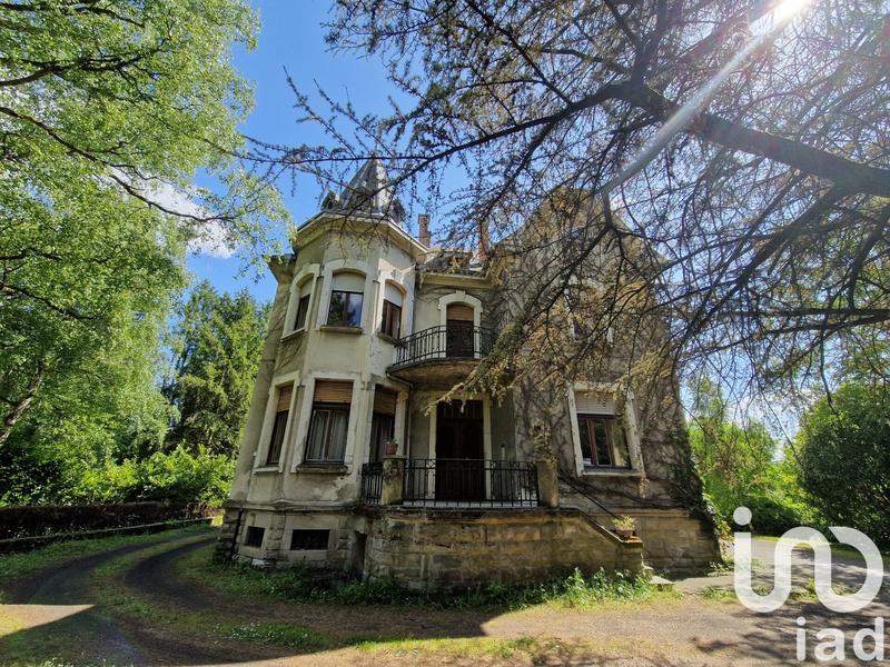 Maison - 315 m² - 20 pièces