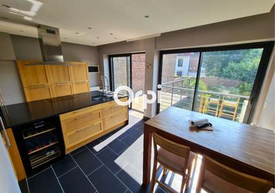 Appartement - 116 m² - 4 pièces