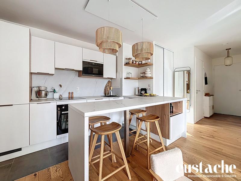 Appartement - 64 m² - 3 pièces