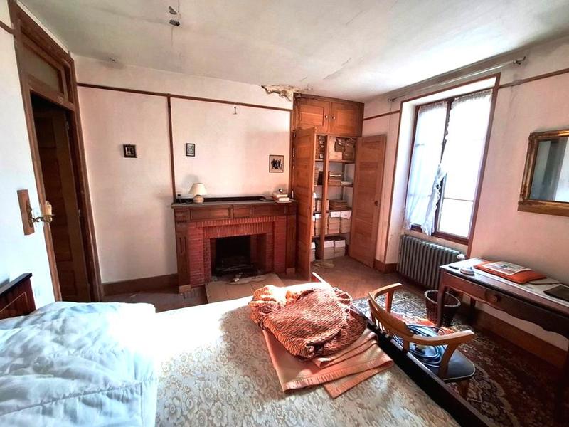 Maison ancienne - 270 m² - 8 pièces