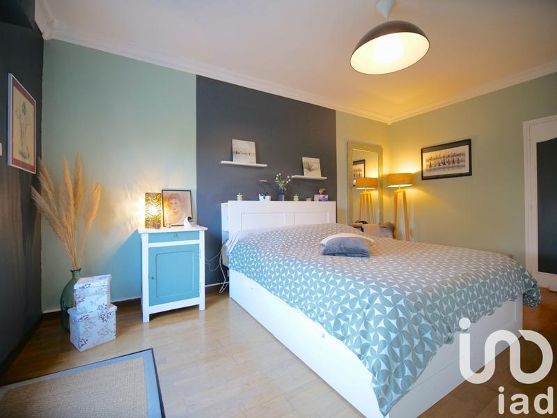 Maison - 198 m² - 7 pièces