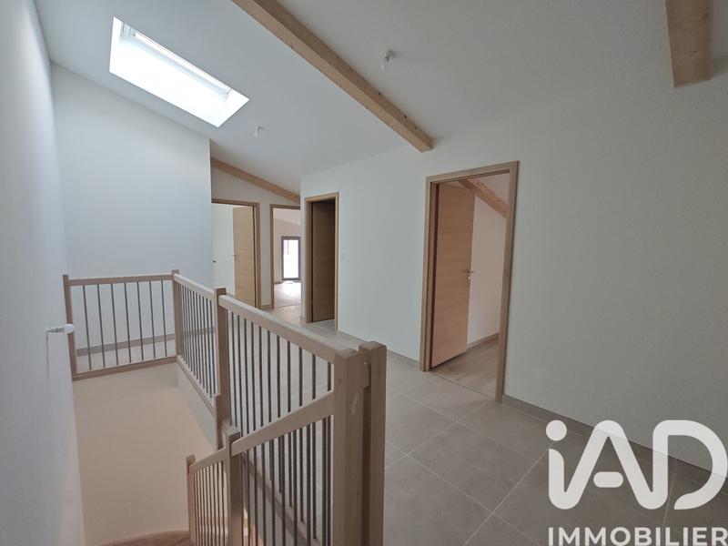 Appartement - 110 m² - 5 pièces