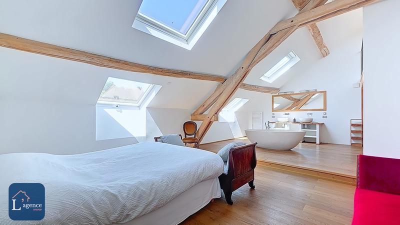 Maison - 194 m² - 7 pièces