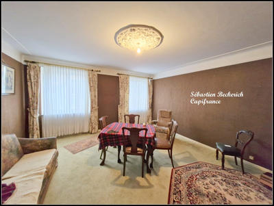 Maison de village - 286 m² - 9 pièces