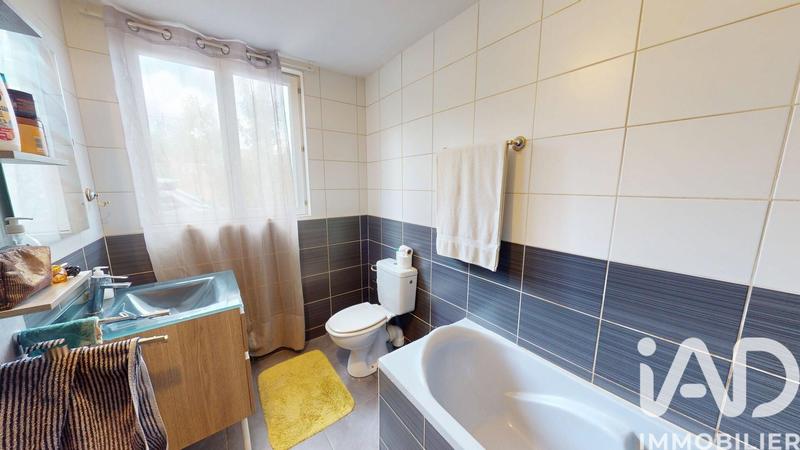 Maison - 200 m² - 10 pièces