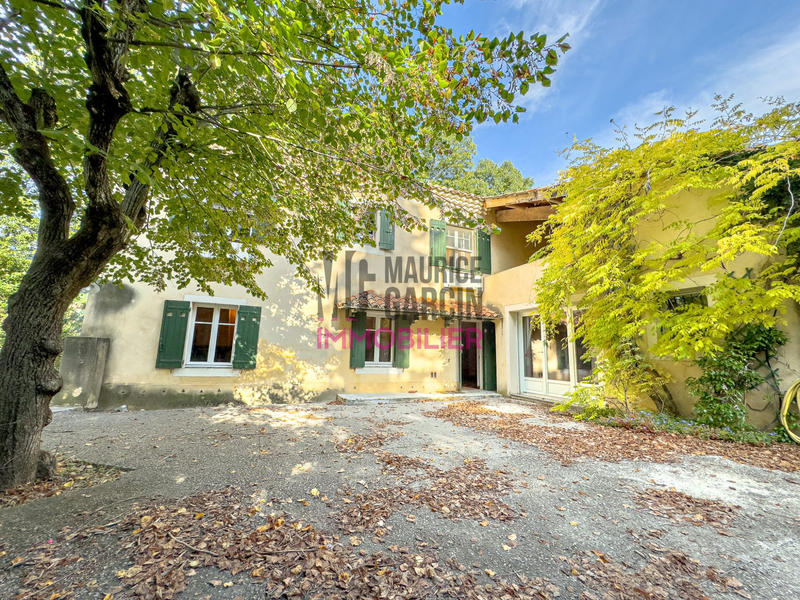 Maison - 175 m² - 7 pièces