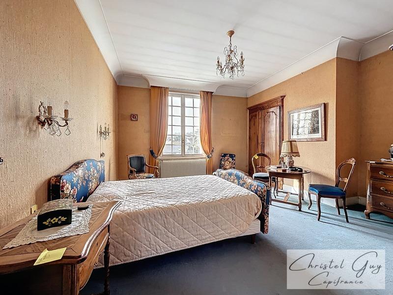 Maison bourgeoise - 291 m² - 12 pièces