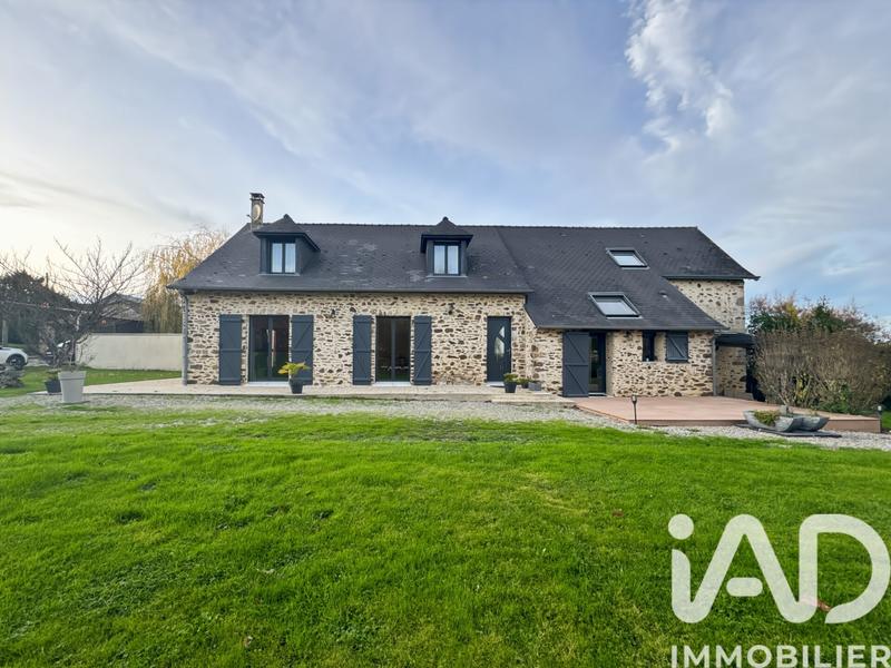 Maison - 176 m² - 7 pièces