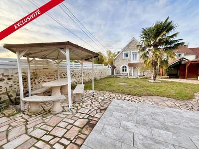 Maison - 105 m² - 5 pièces