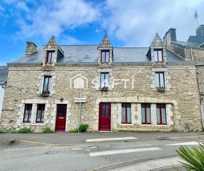 Maison - 205 m² - 8 pièces