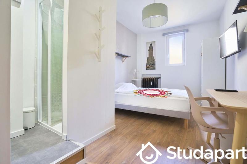 Chambre - 10 m² - 1 pièce