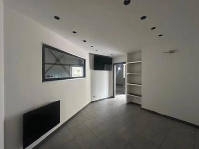 Maison - 130 m² - 3 pièces