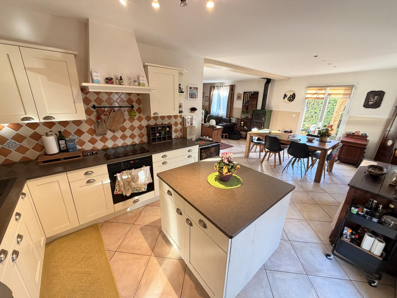 Maison - 120 m² - 5 pièces