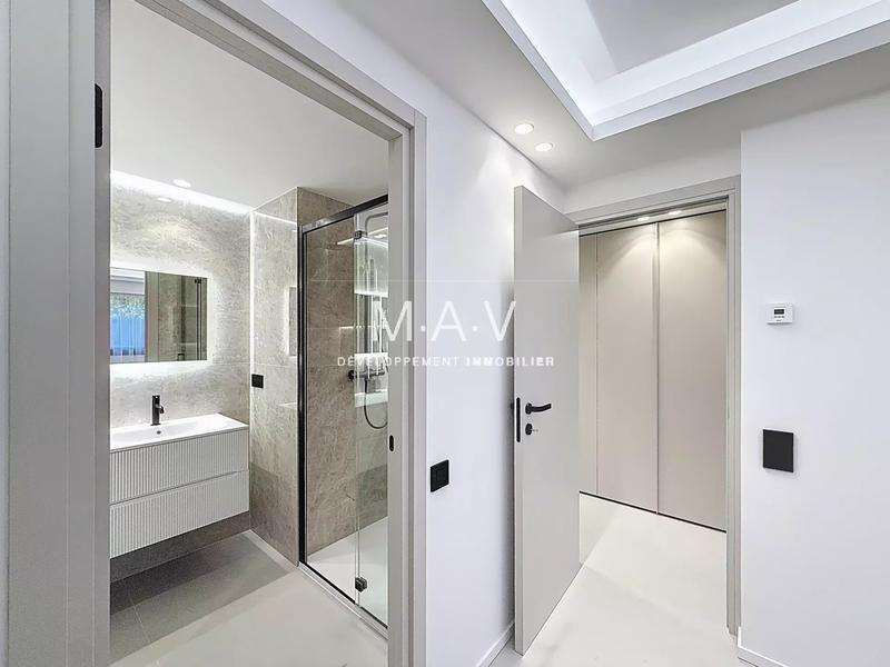 Appartement - 83 m² - 3 pièces