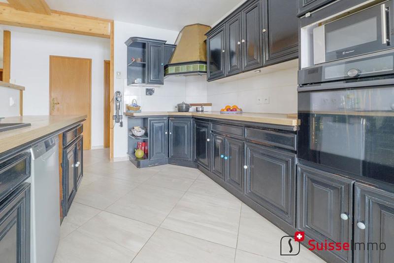 Maison - 140 m² - 7 pièces