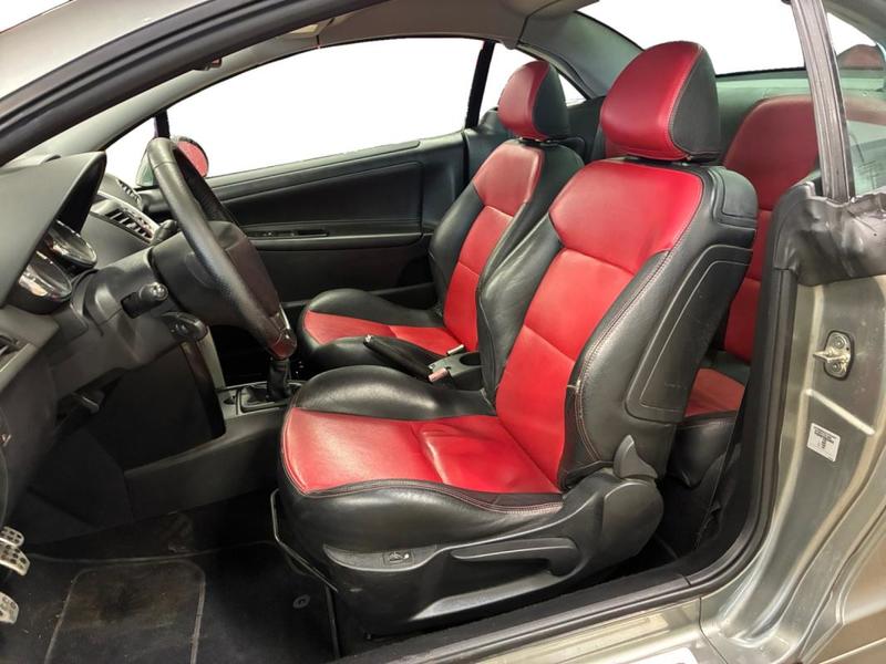 Peugeot 207 Cc 1.6 VTi 120ch Sport Pack