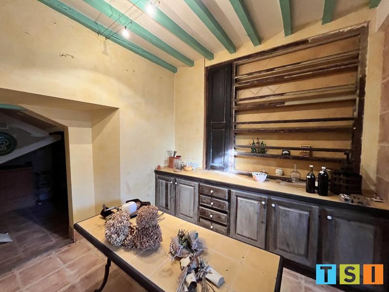Maison - 184 m² - 6 pièces