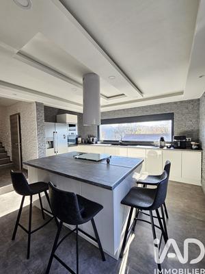 Maison - 135 m² - 4 pièces