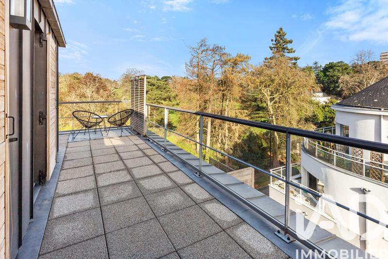 Appartement - 110 m² - 4 pièces