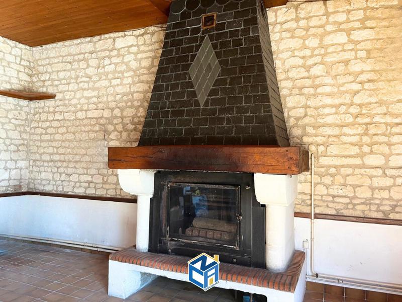 Maison ancienne - 190 m² - 6 pièces