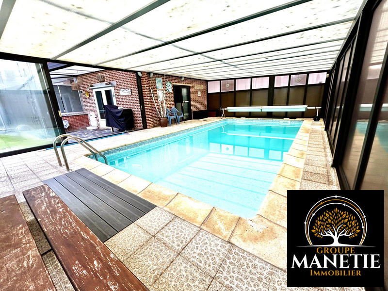 Maison traditionnelle - 135 m² - 7 pièces