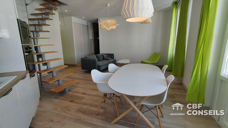 Duplex - 85 m² - 6 pièces