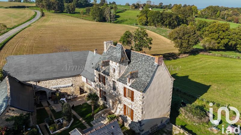 Maison de campagne - 215 m² - 6 pièces