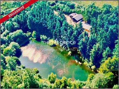 Maison traditionnelle - 130 m² - 7 pièces