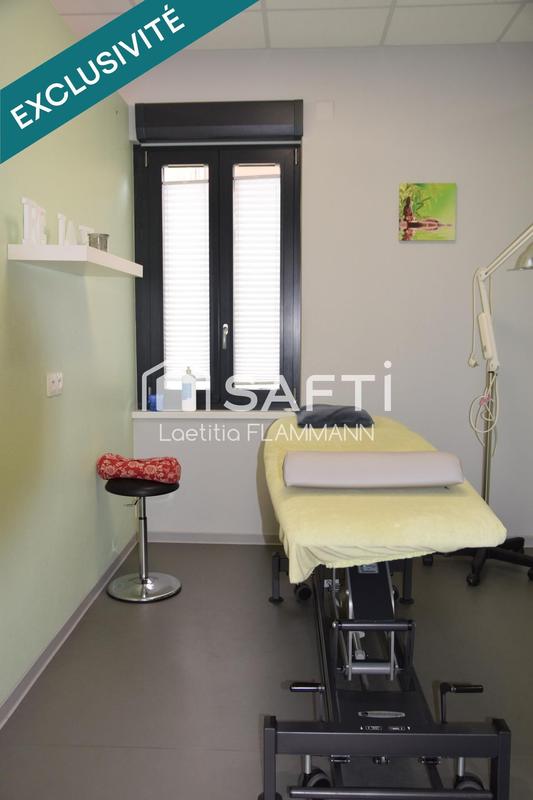 Local commercial - 177 m² - 5 pièces